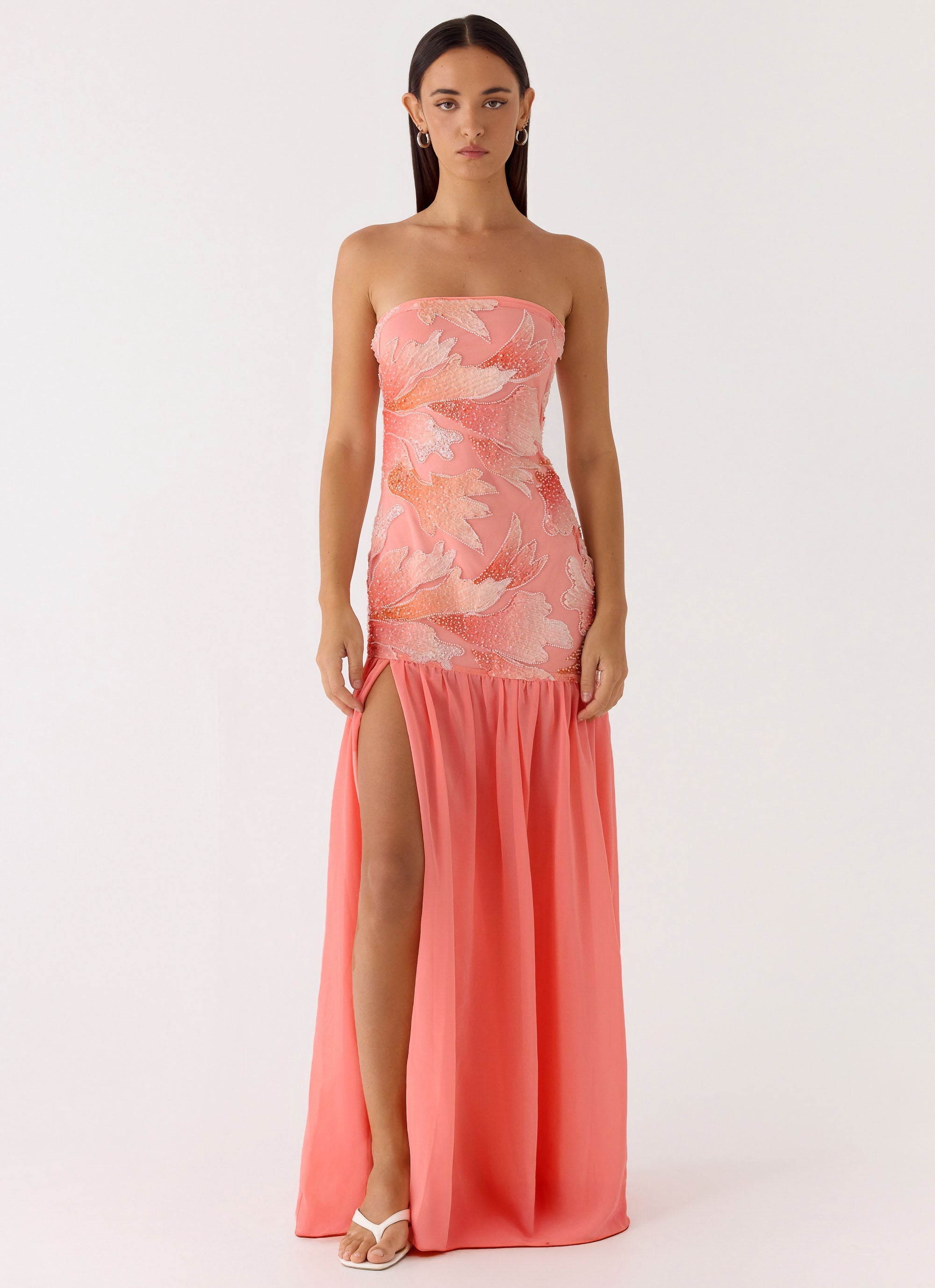 Allana | Vestido Maxi con Pedrería